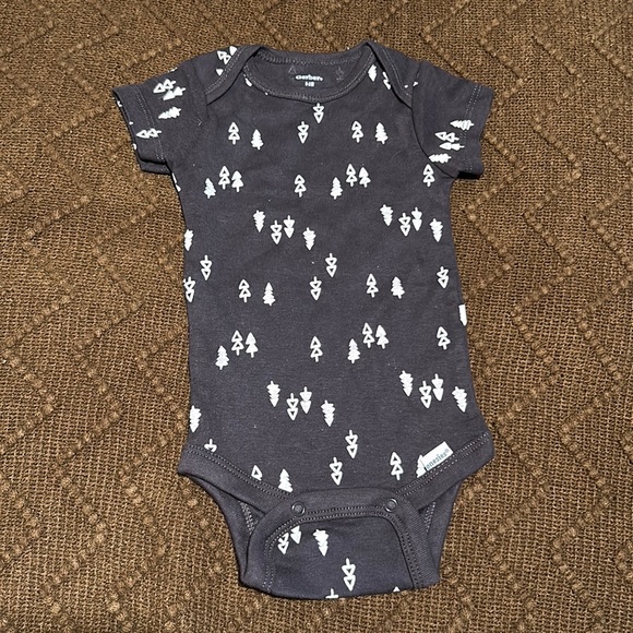 Gerber 0-3 month onesies - Picture 1 of 1
